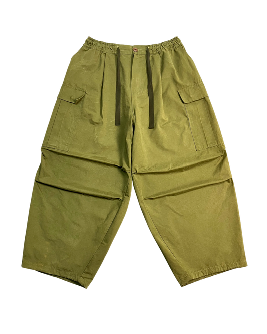 khaki cargo balloon-pants
