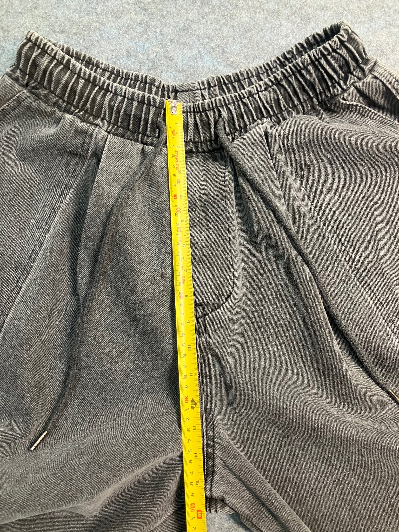 black carpenter jeans