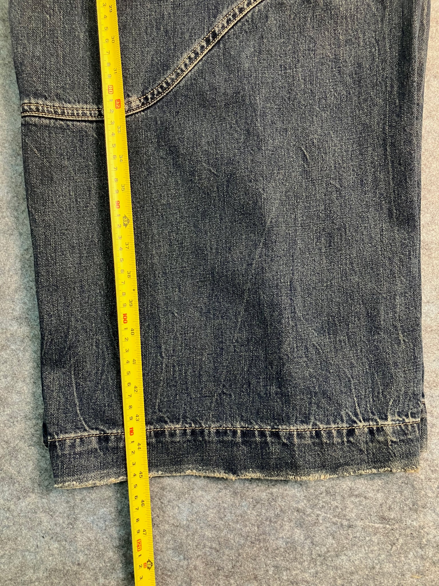 blue y2k baggy jeans