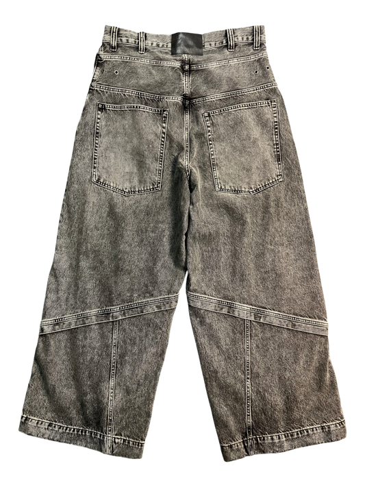 black y2k baggy jeans