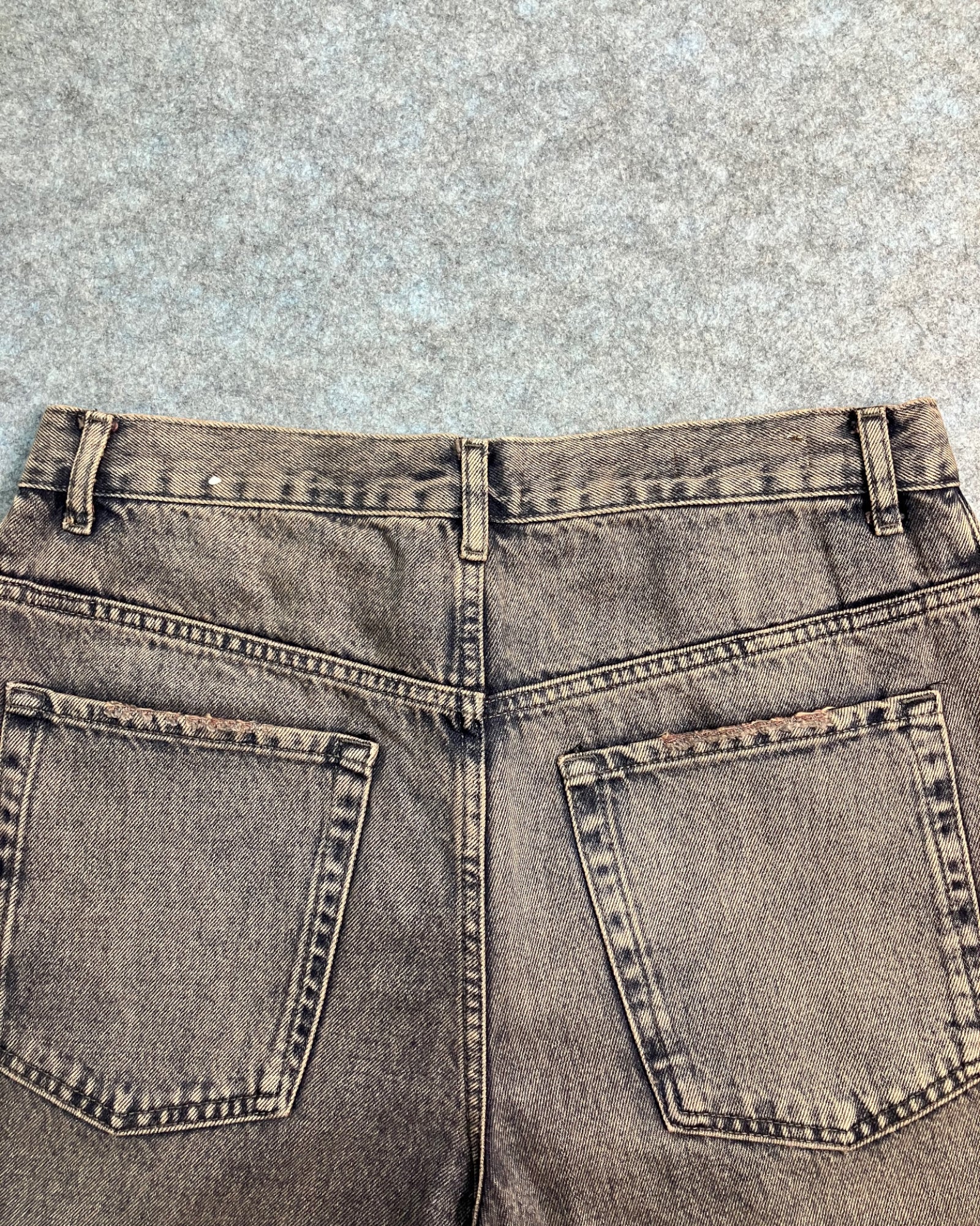 black loose-fit jeans