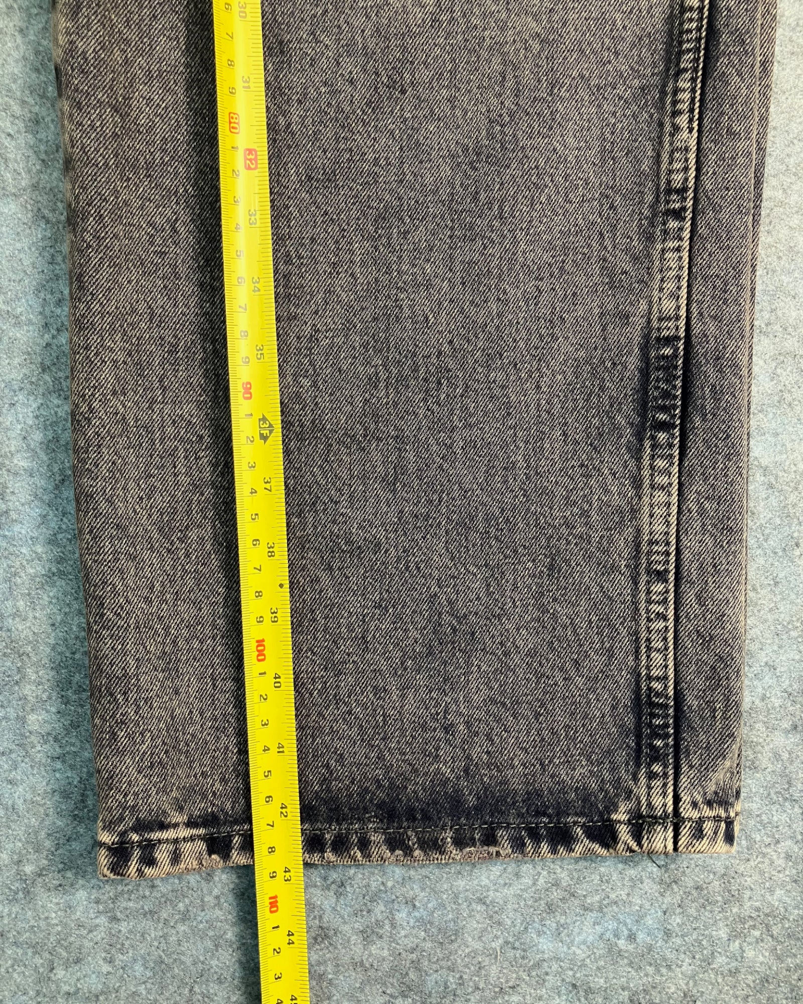 black loose-fit jeans