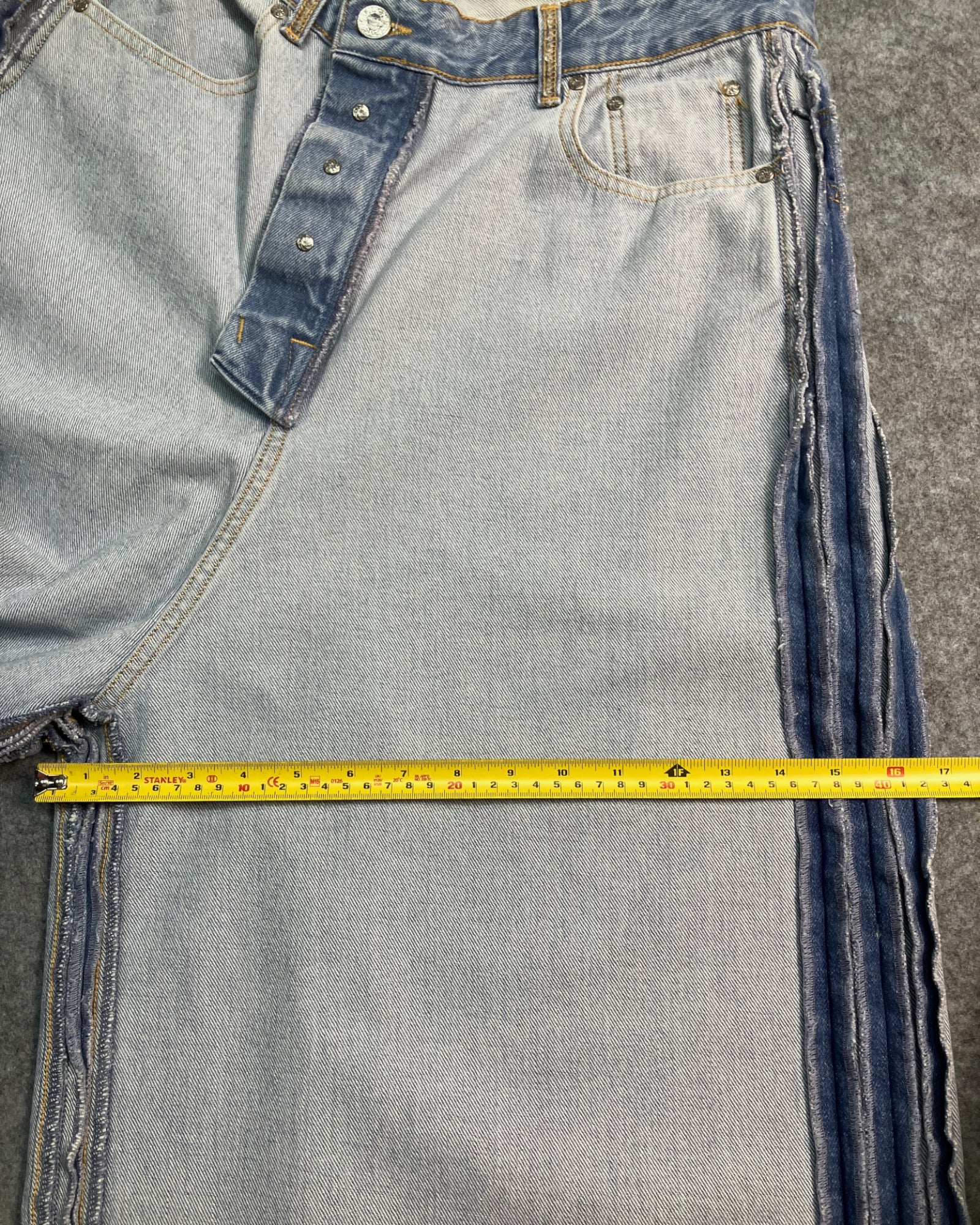 blue super jumbo wide-leg jeans