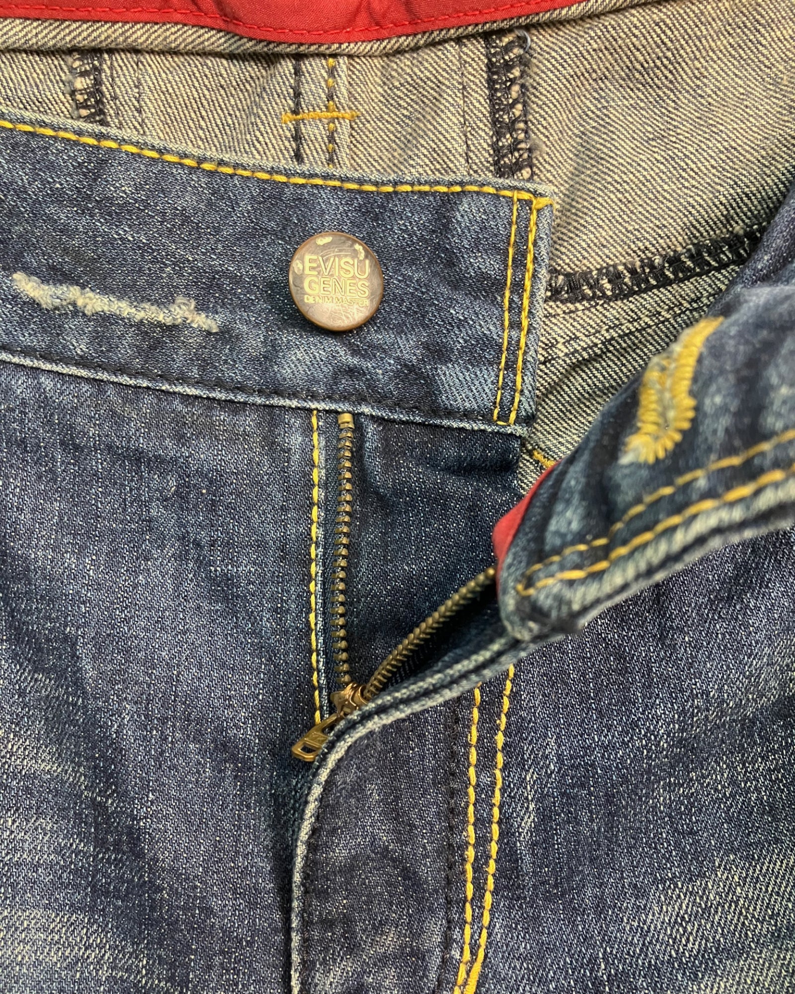 blue vintage wash regular-fit jeans