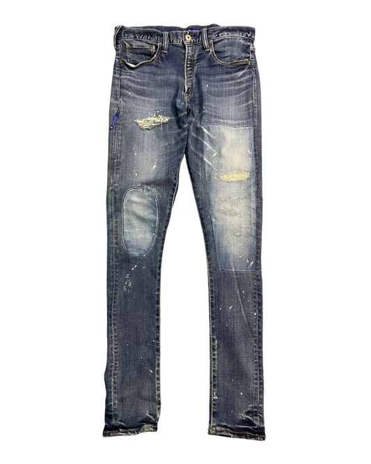 blue distressed skinny jeans