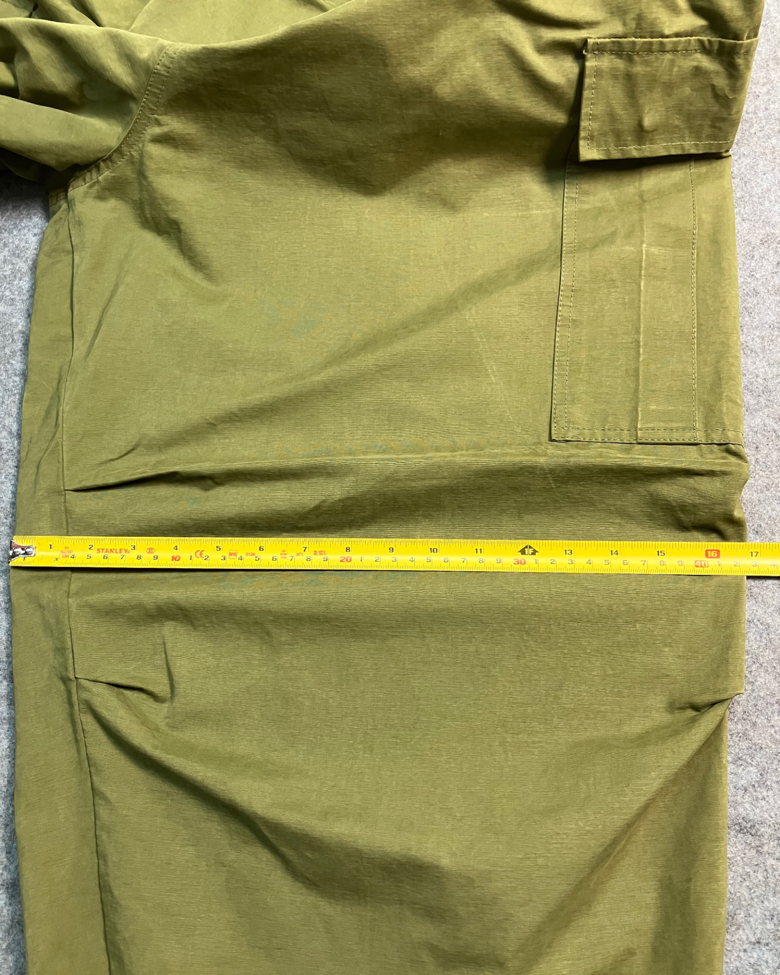 khaki cargo balloon-pants
