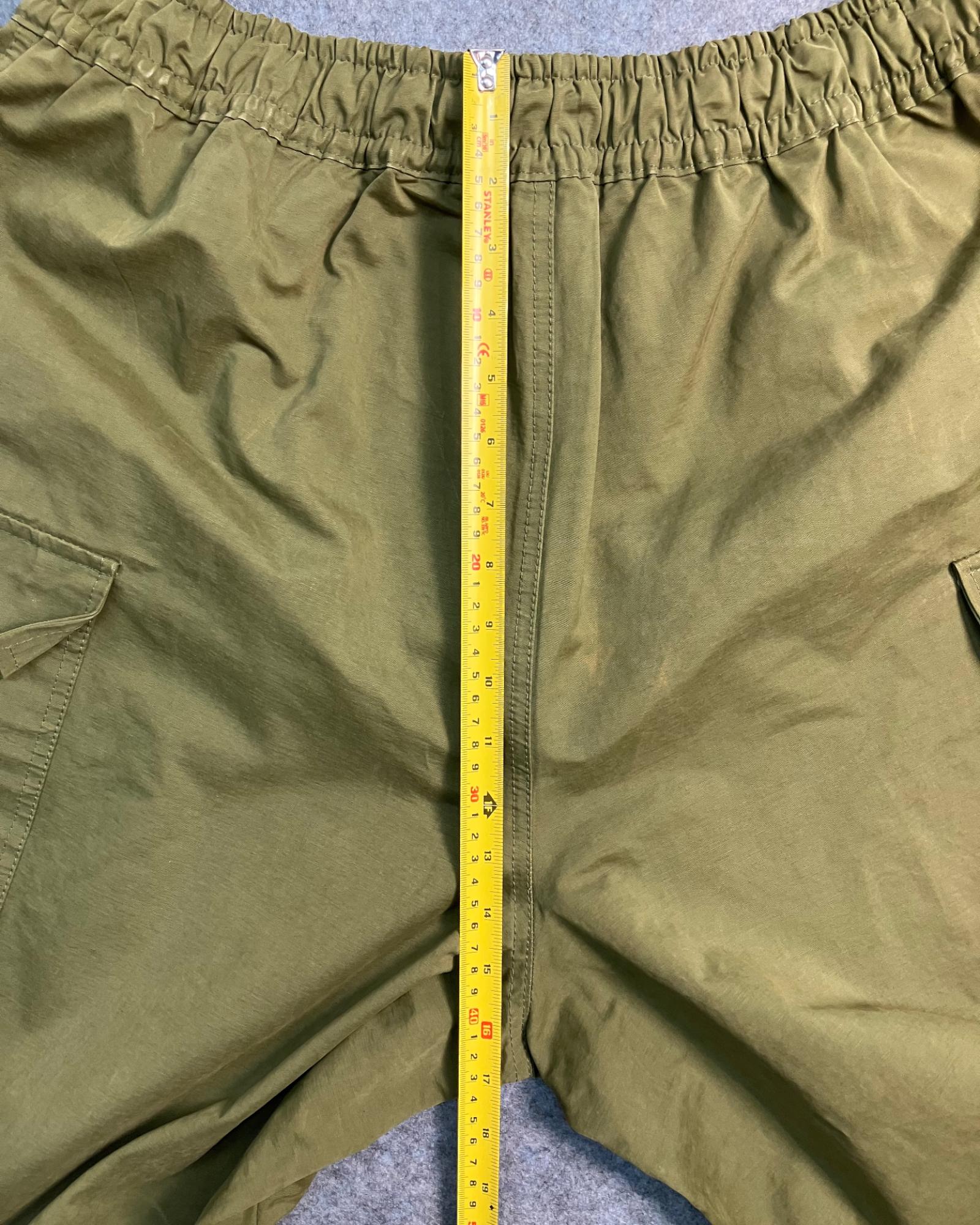 khaki cargo balloon-pants