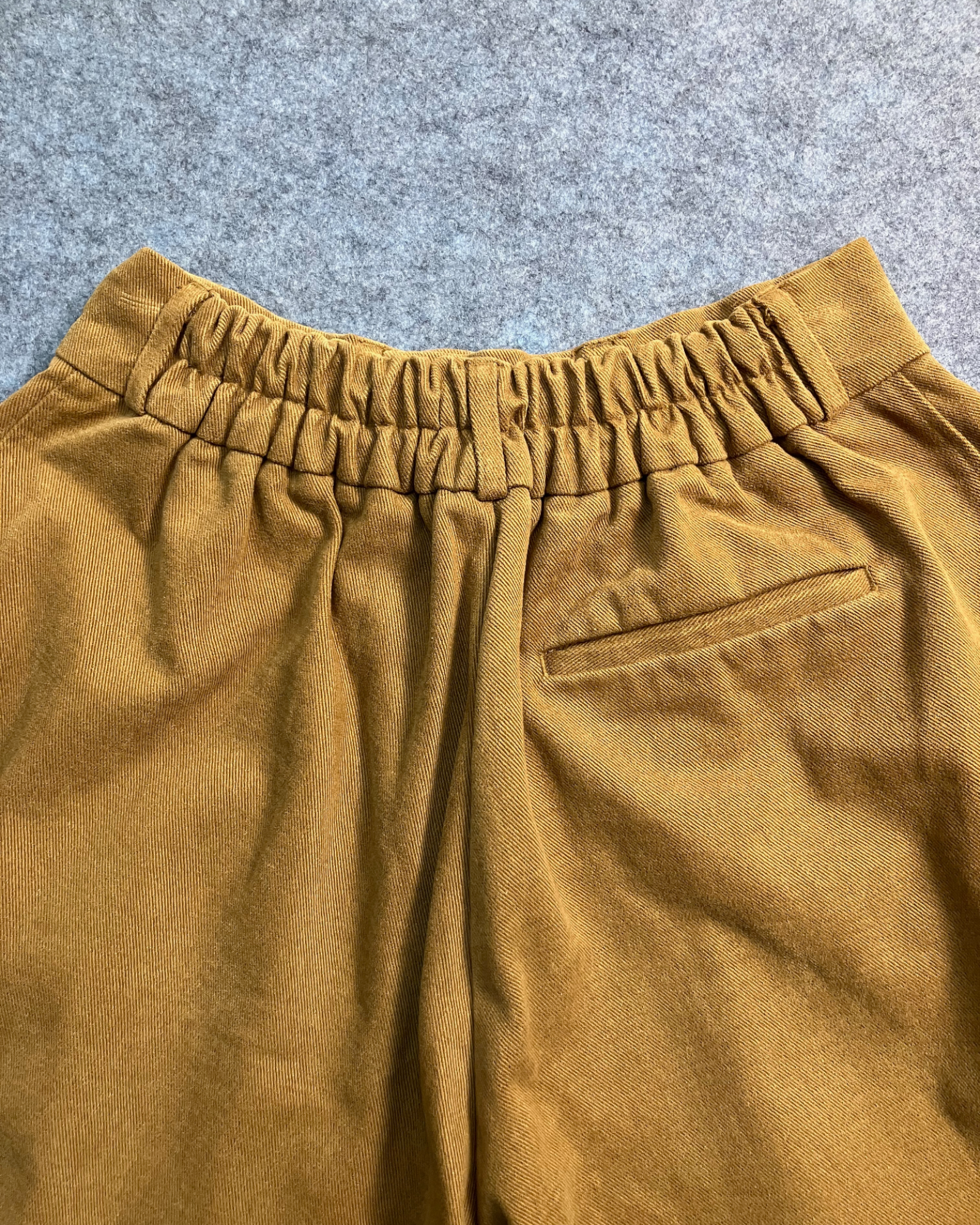 brown balloon-pants