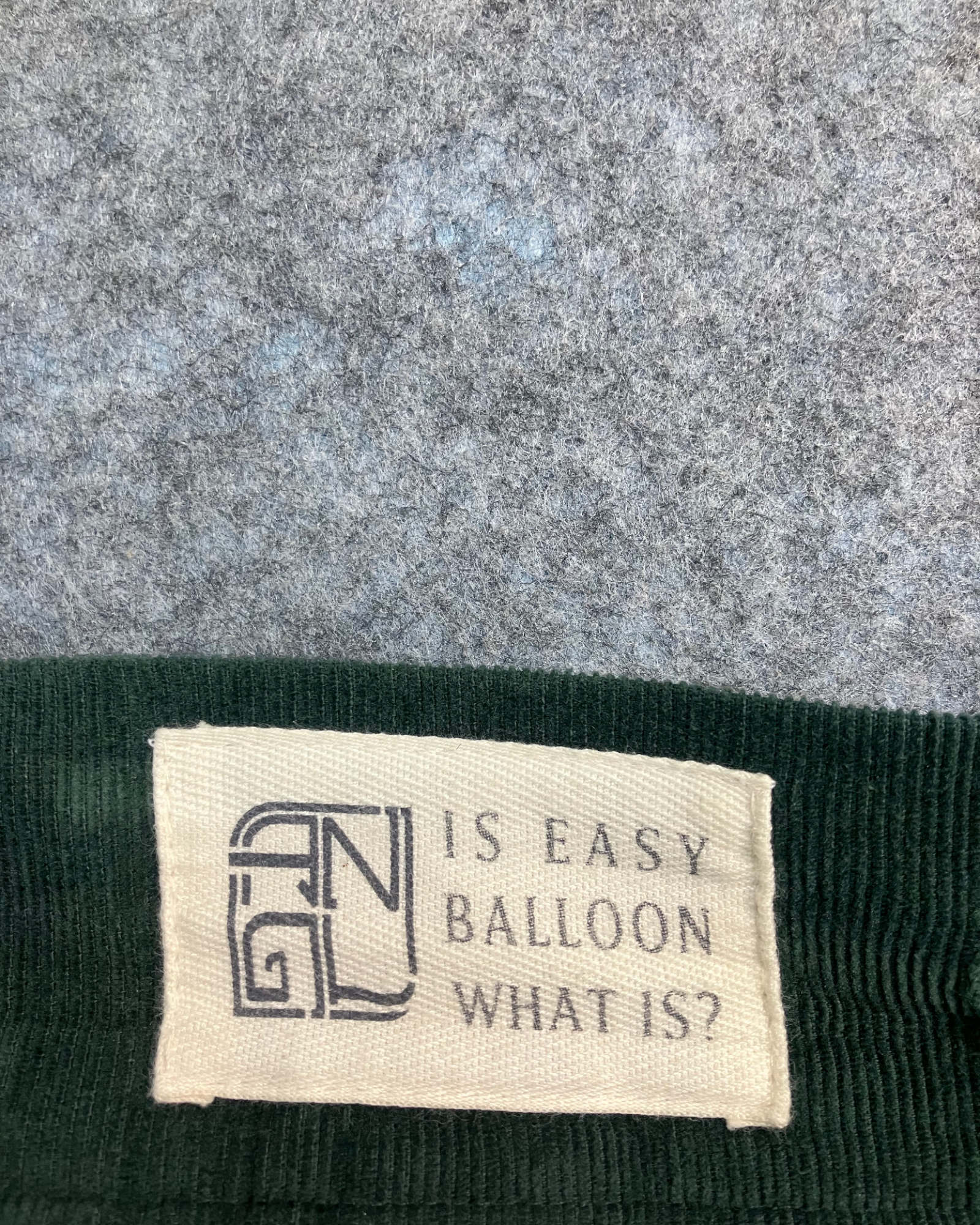 green corduroy balloon-pants