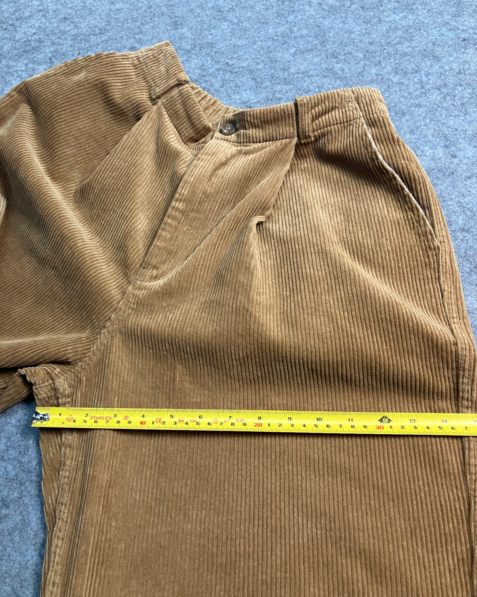brown corduroy baggy pants