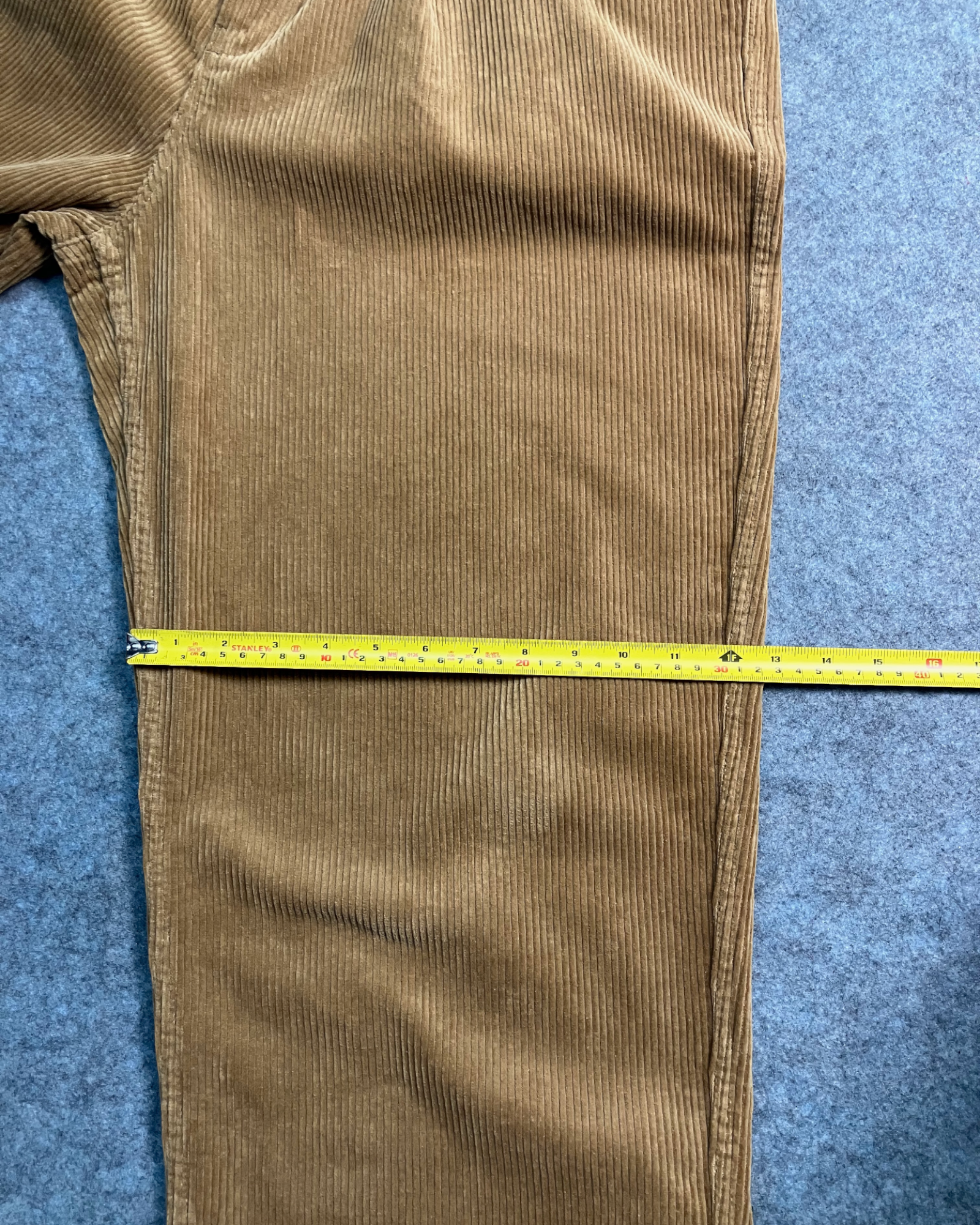 brown corduroy baggy pants