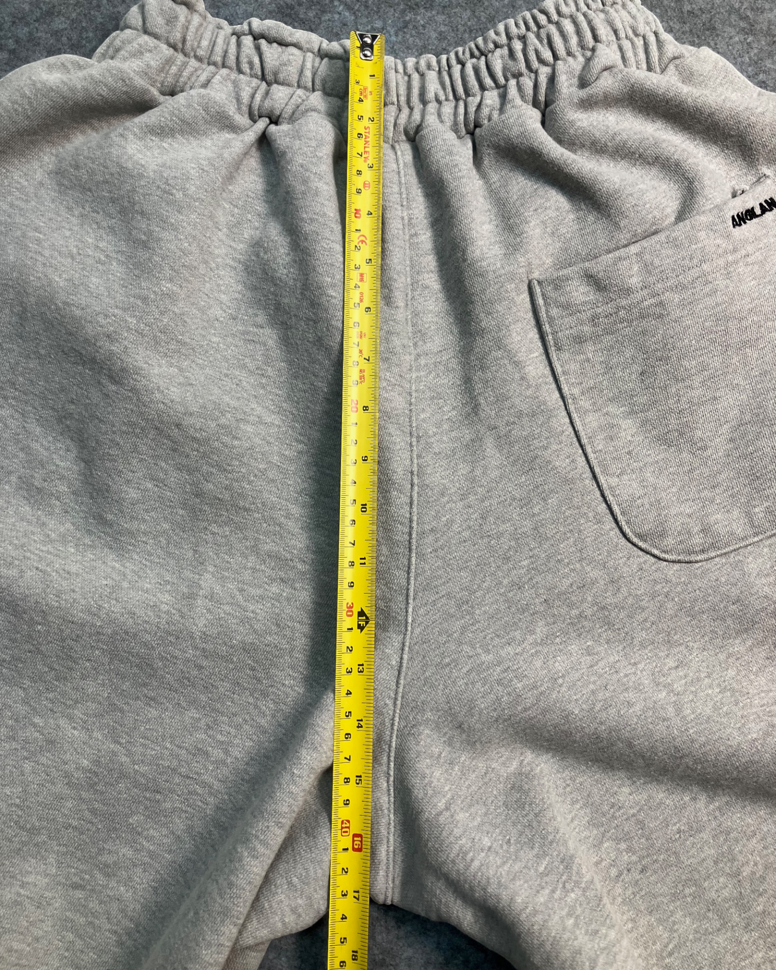 grey sweat balloon pants