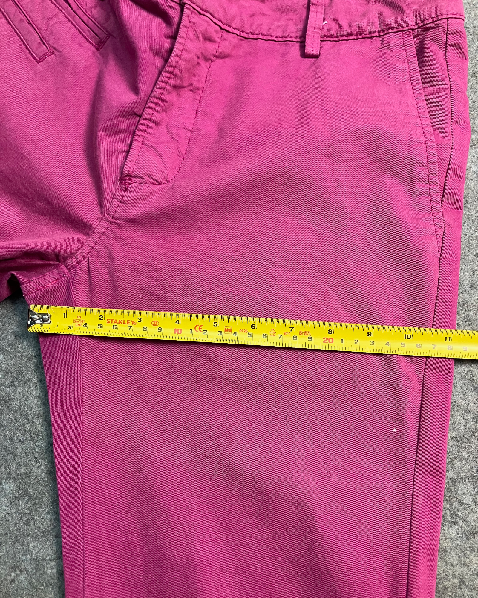 pink slim-fit pants