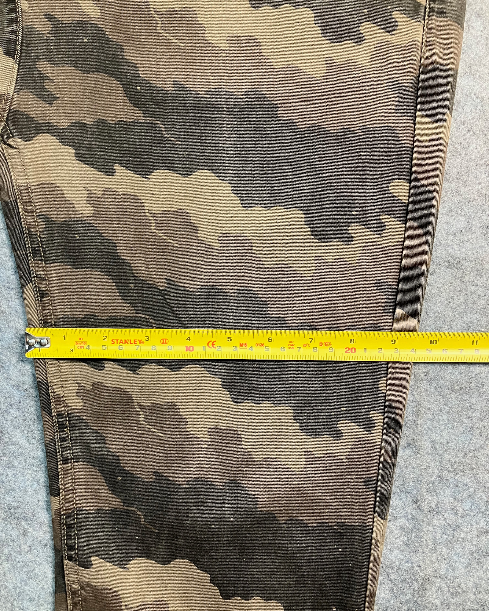 brown camo sweat pants
