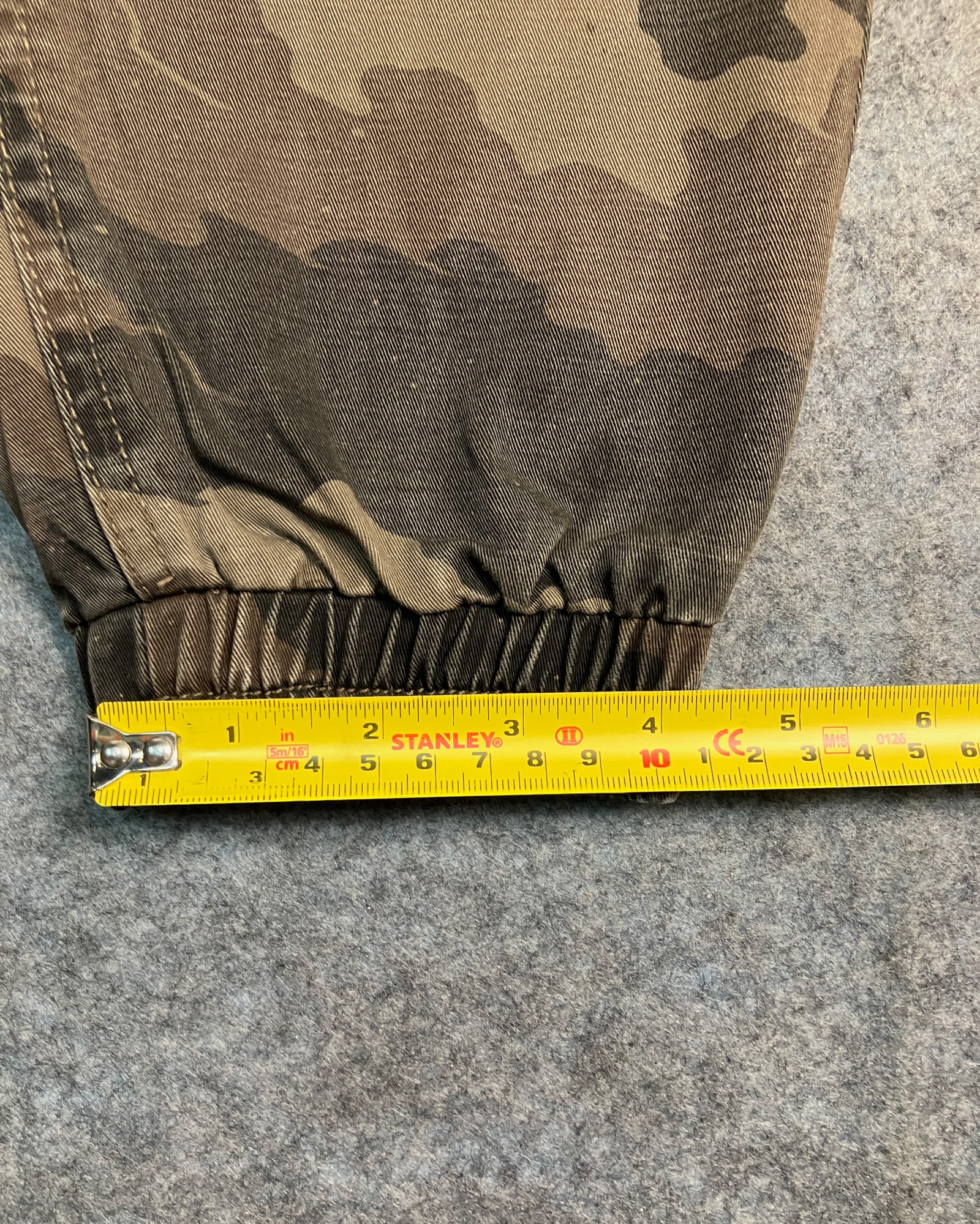 brown camo sweat pants