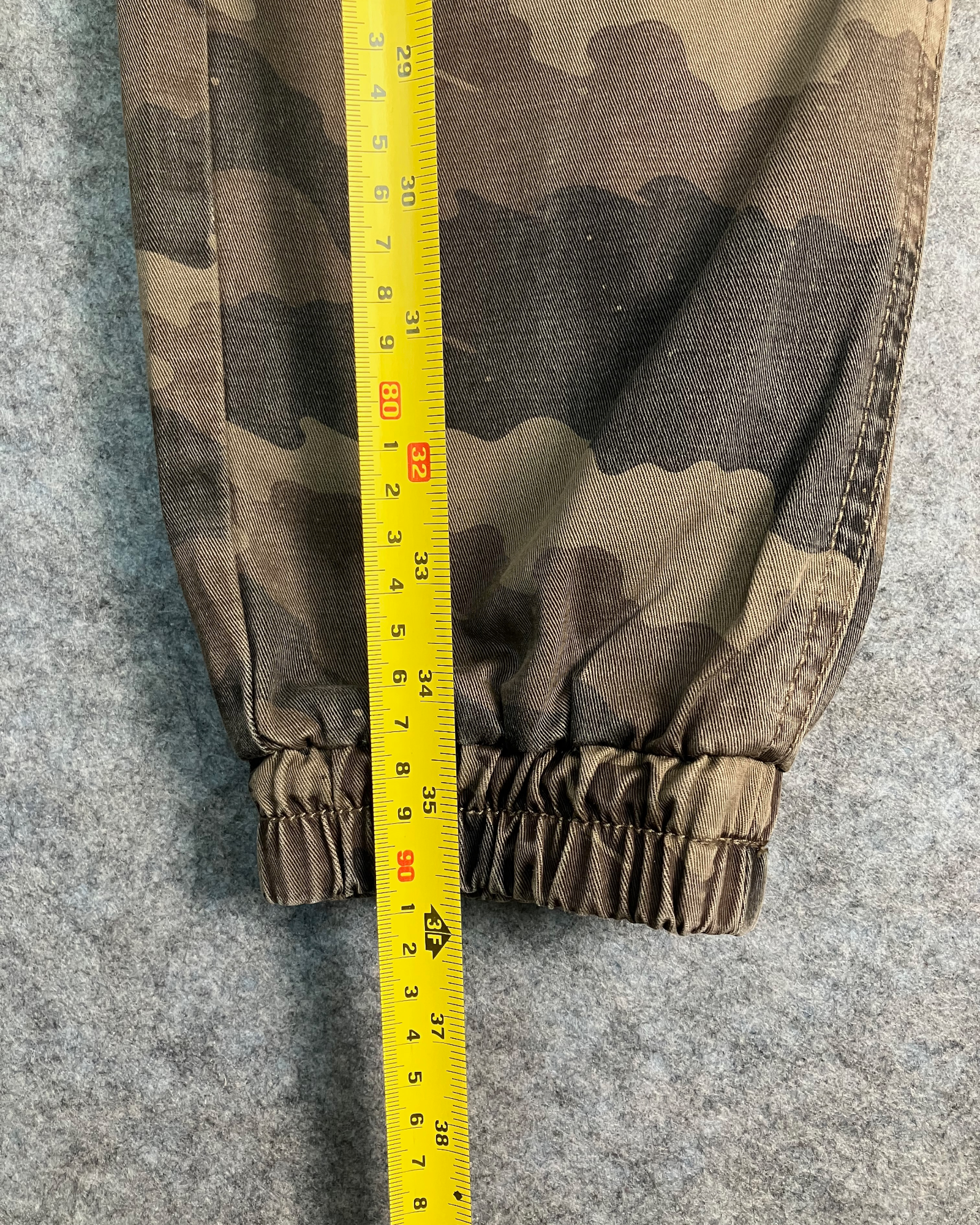 brown camo sweat pants