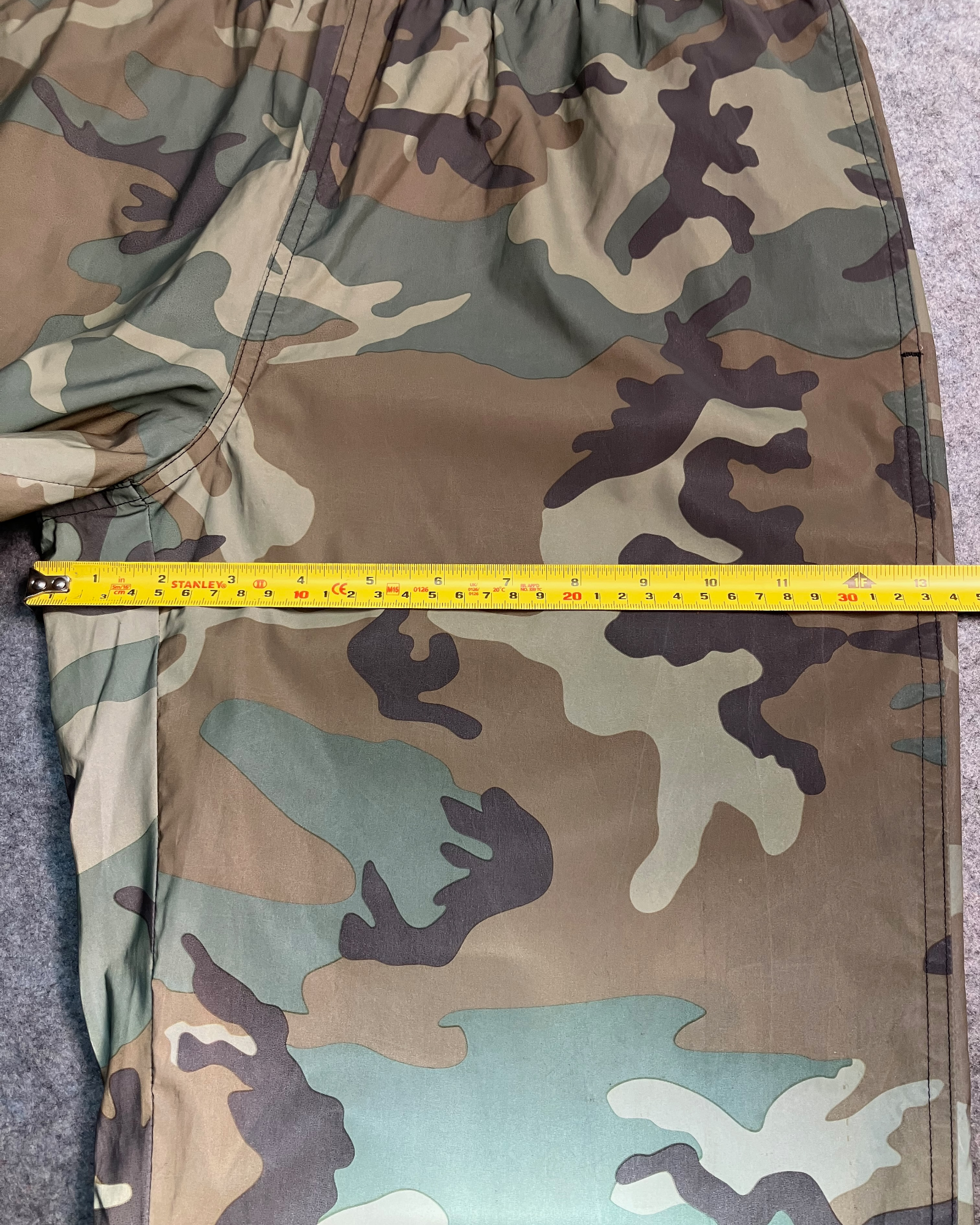 olive camo reflect sweat-pants