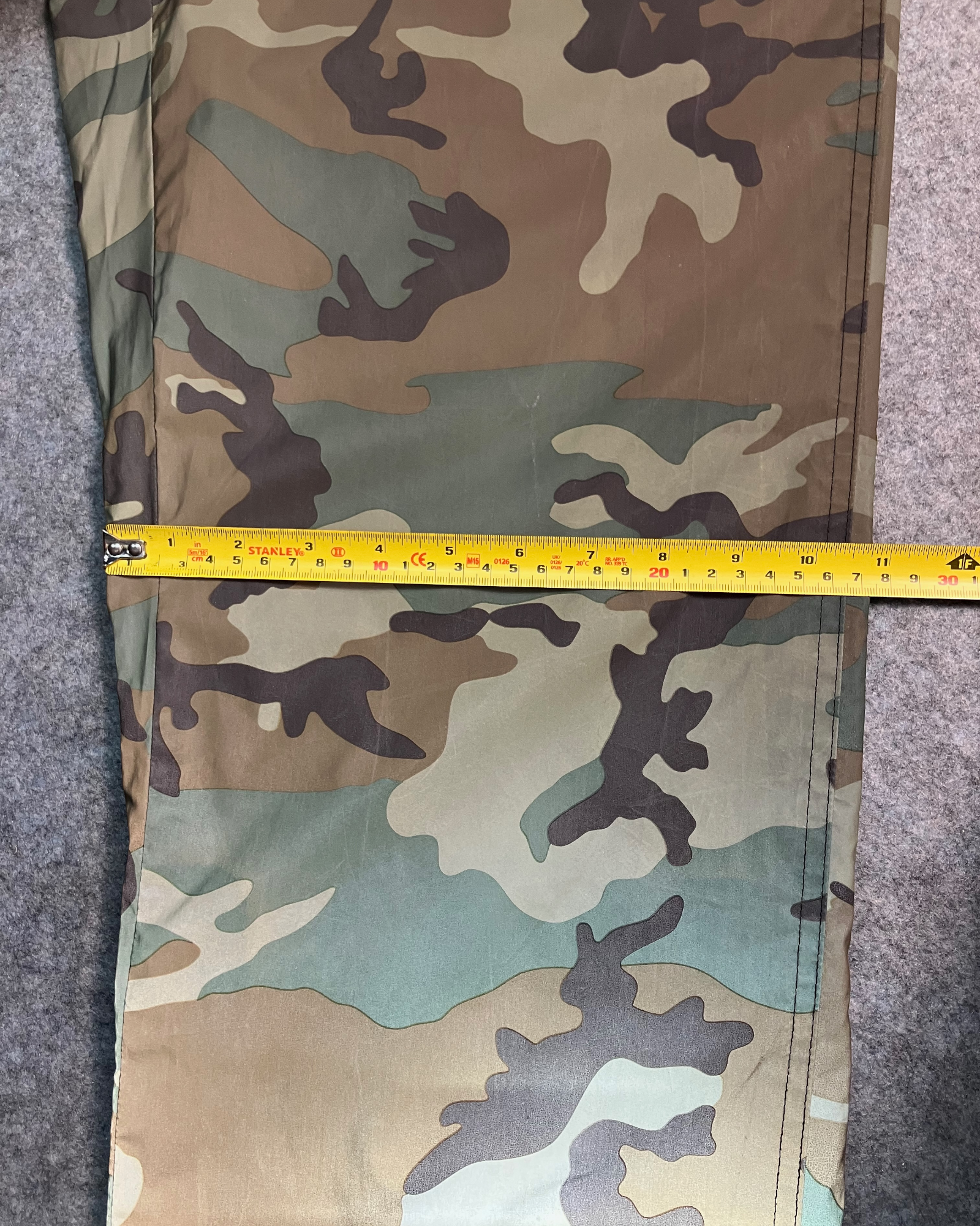 olive camo reflect sweat-pants