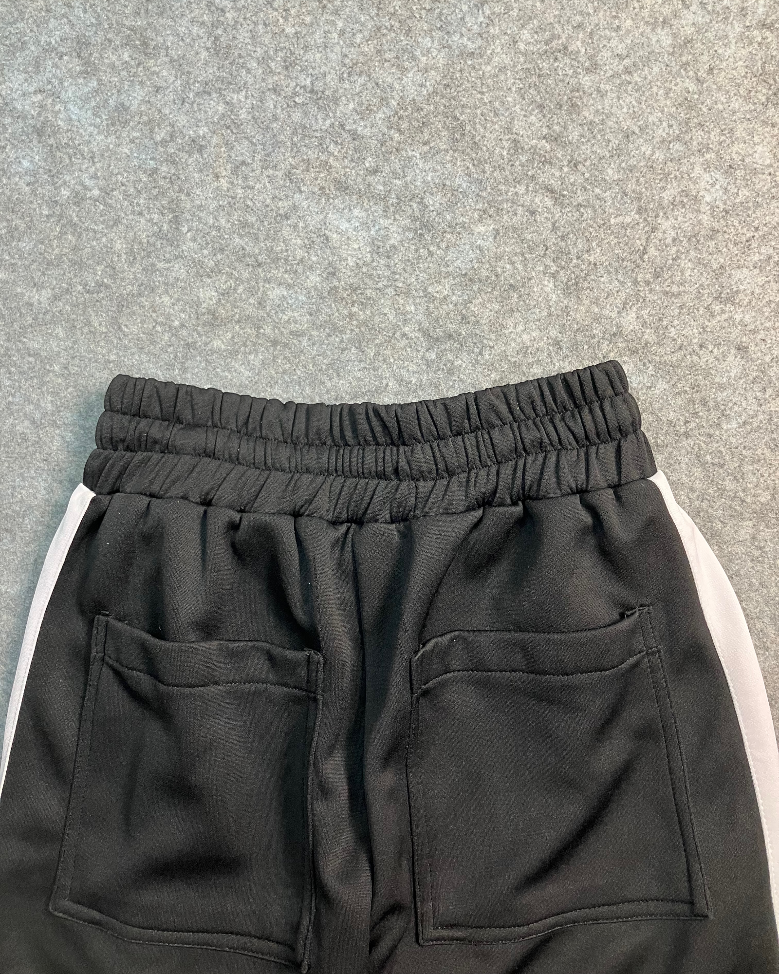 black slim-fit sweat pants