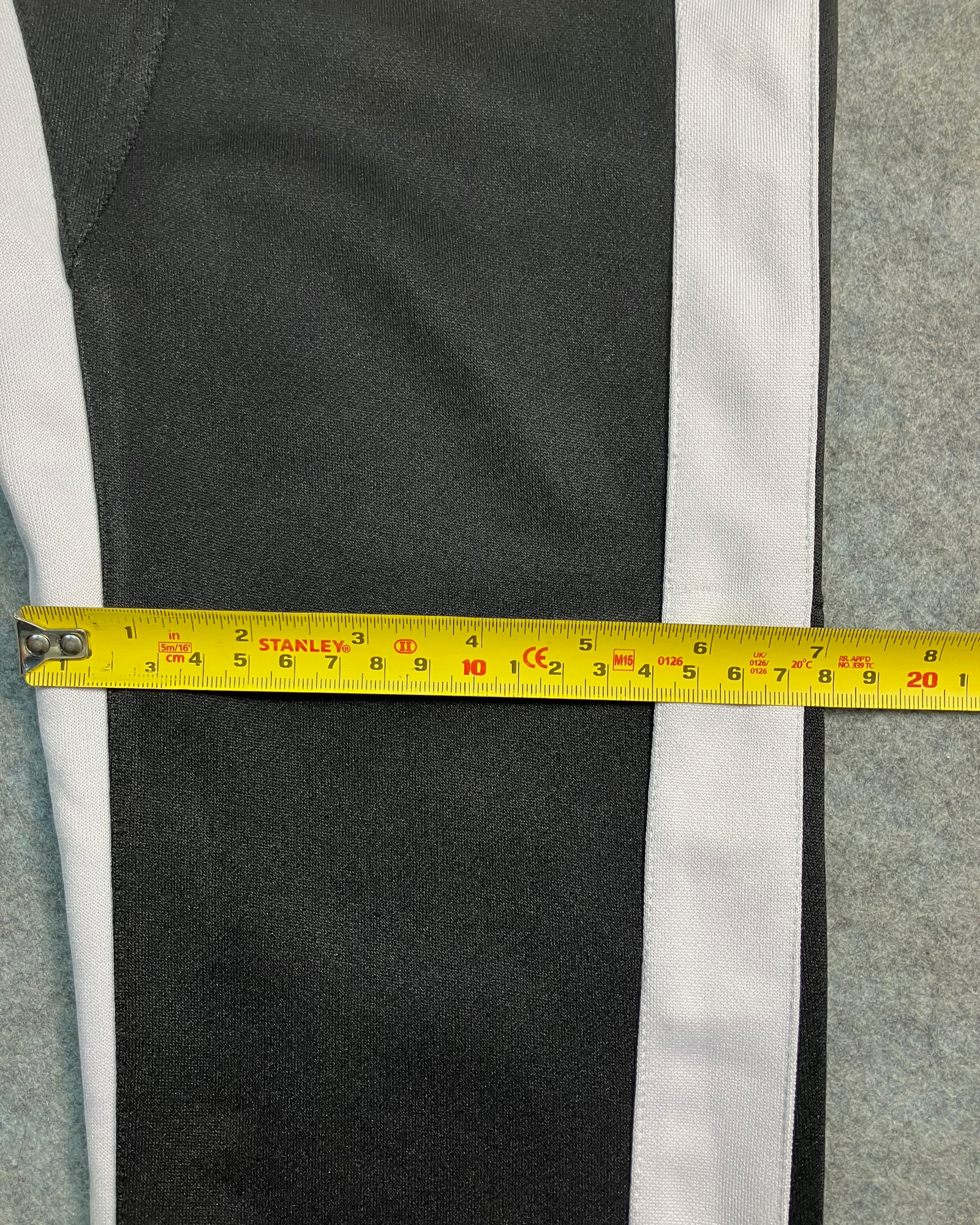 black slim-fit sweat pants