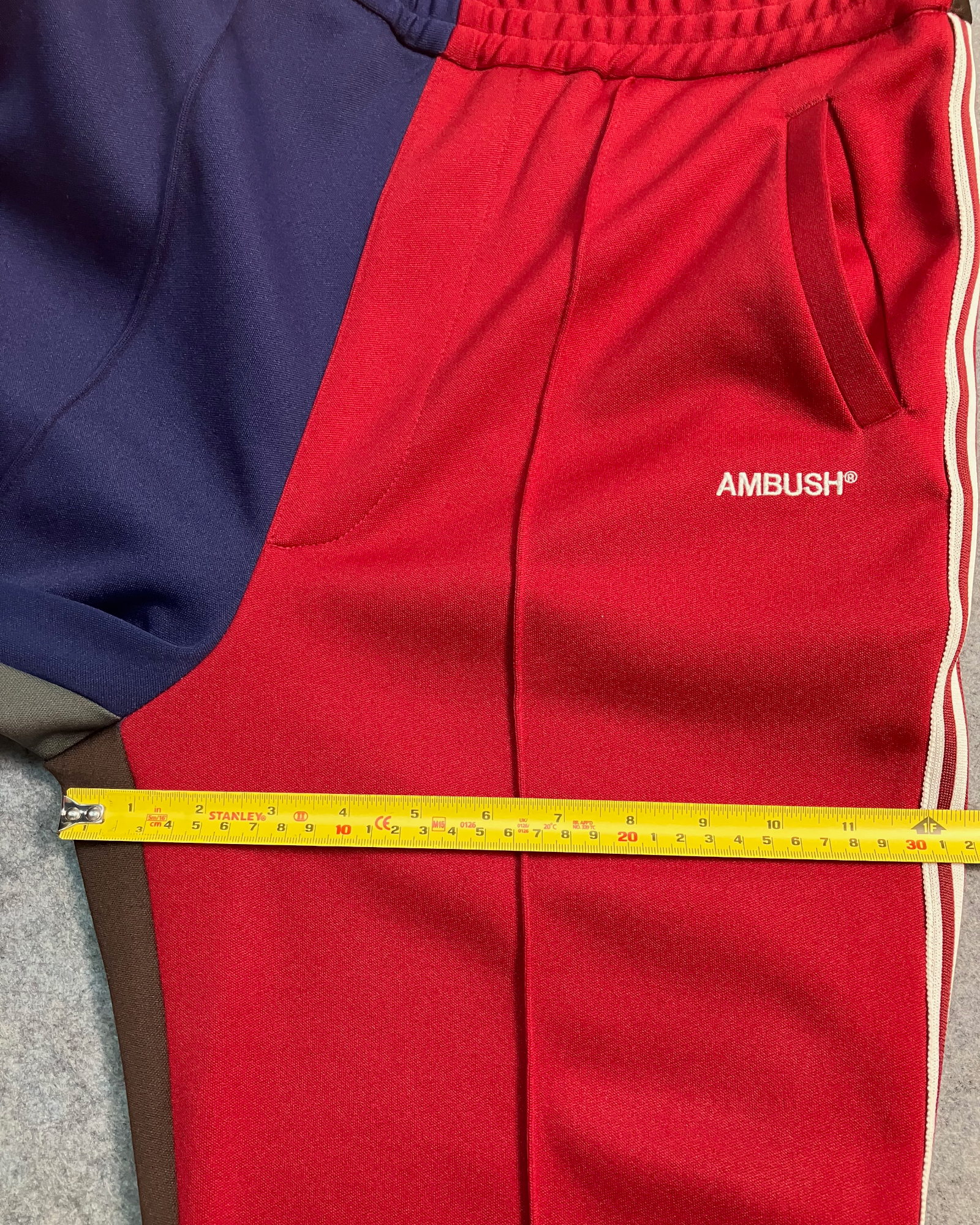 blue red mix sweat-pants