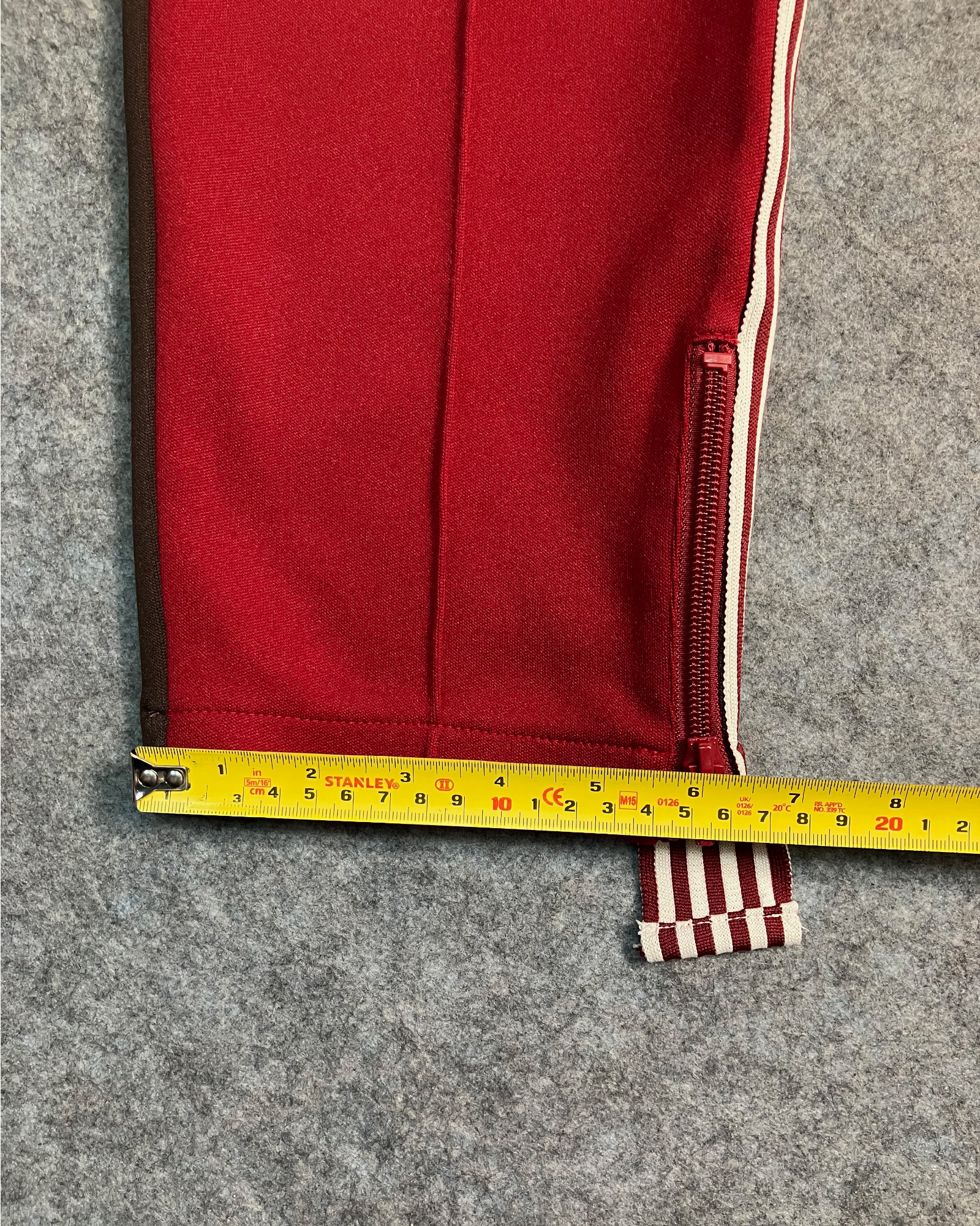 blue red mix sweat-pants