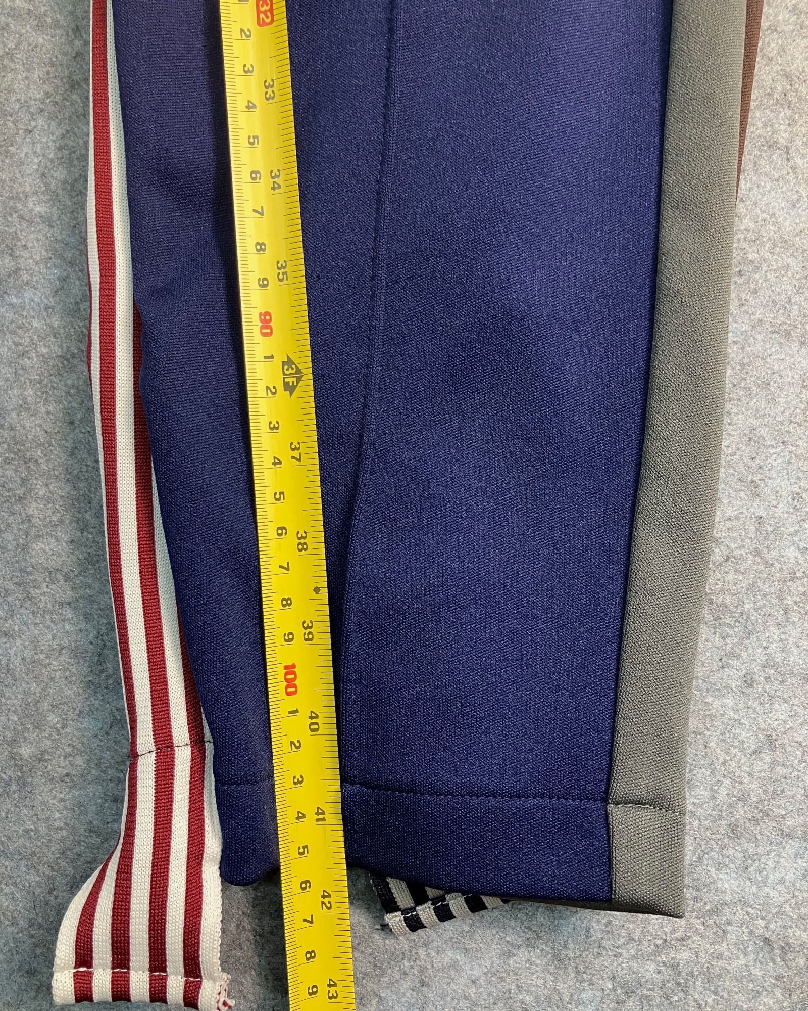 blue red mix sweat-pants