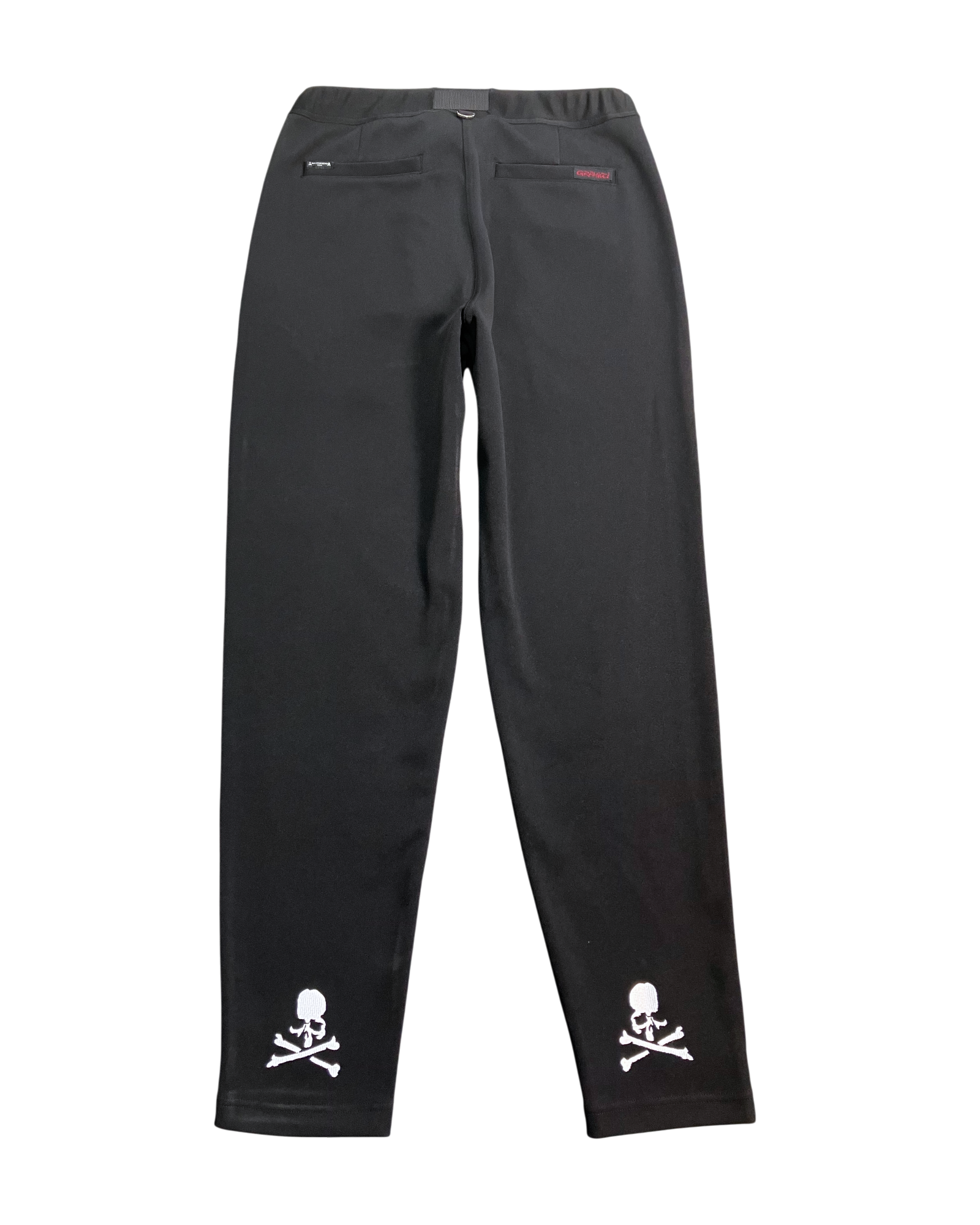 black loose-fit pants