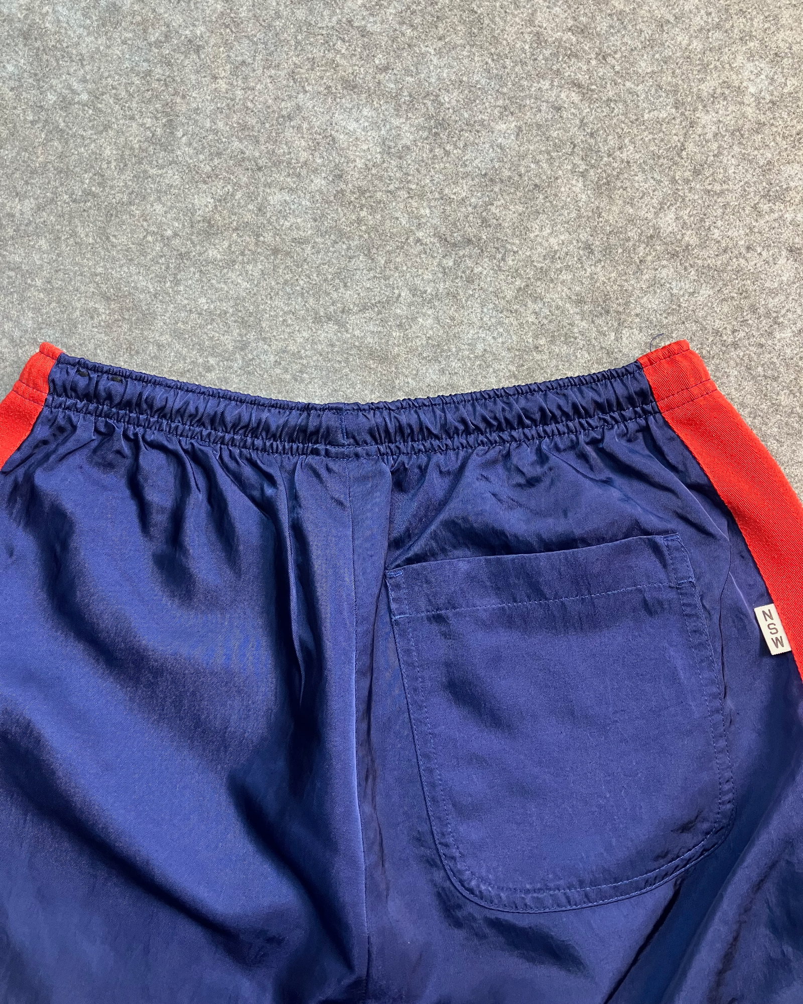 blue jogger pants