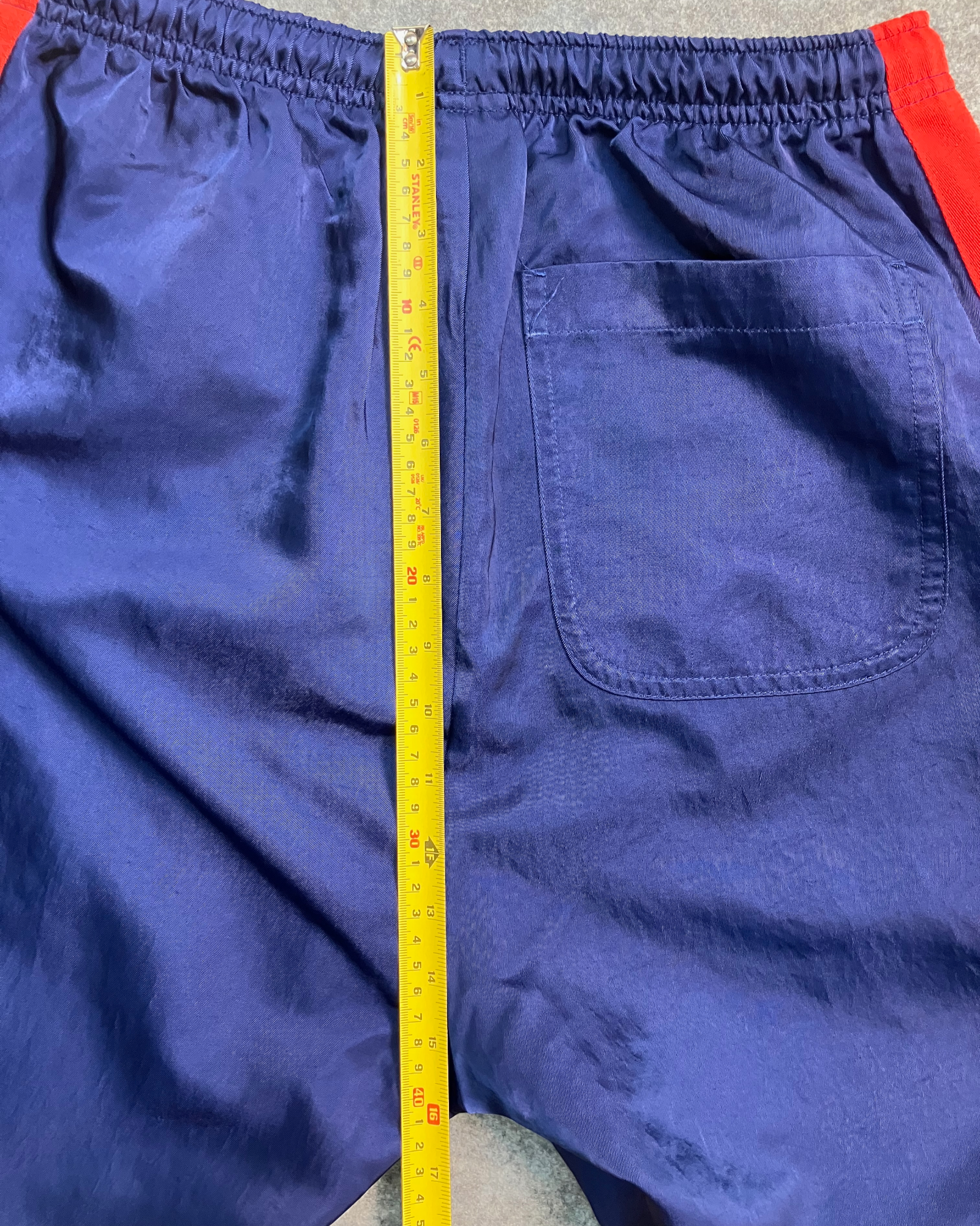 blue jogger pants