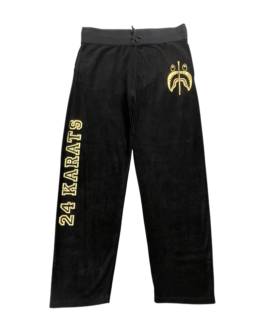 black regular sweat-pants