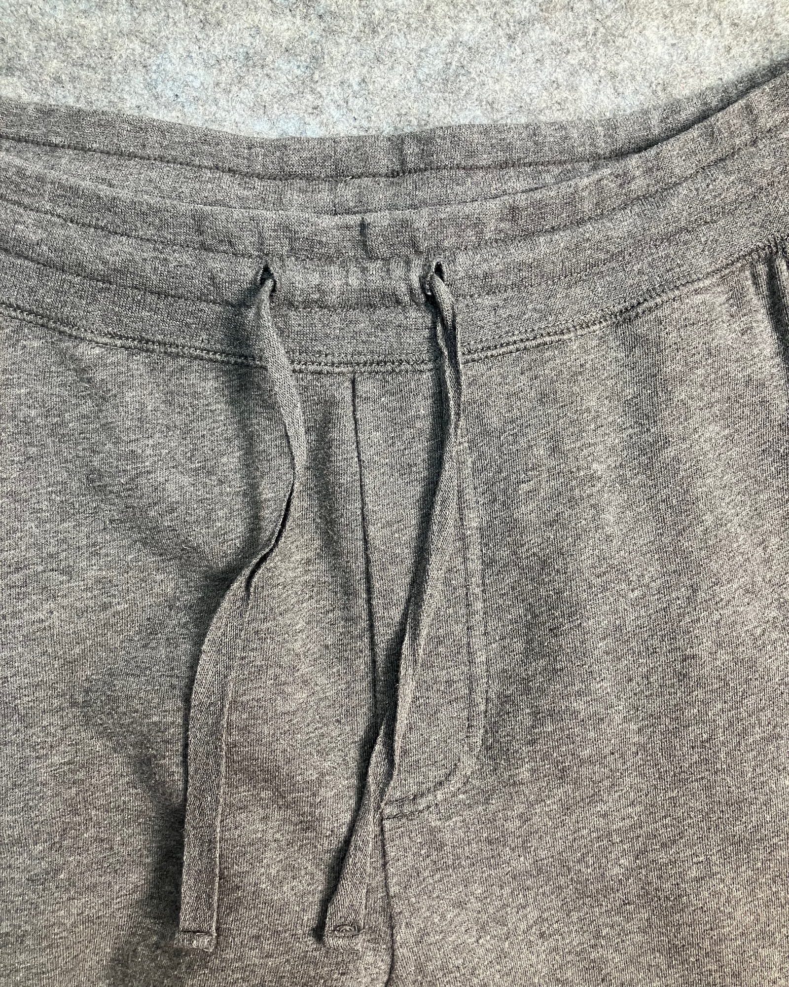 grey sweat pants