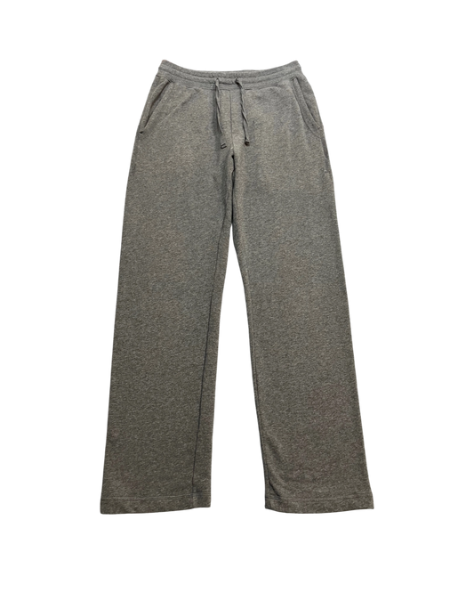 grey sweat pants