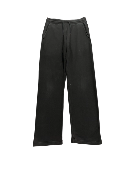 black sweat pants