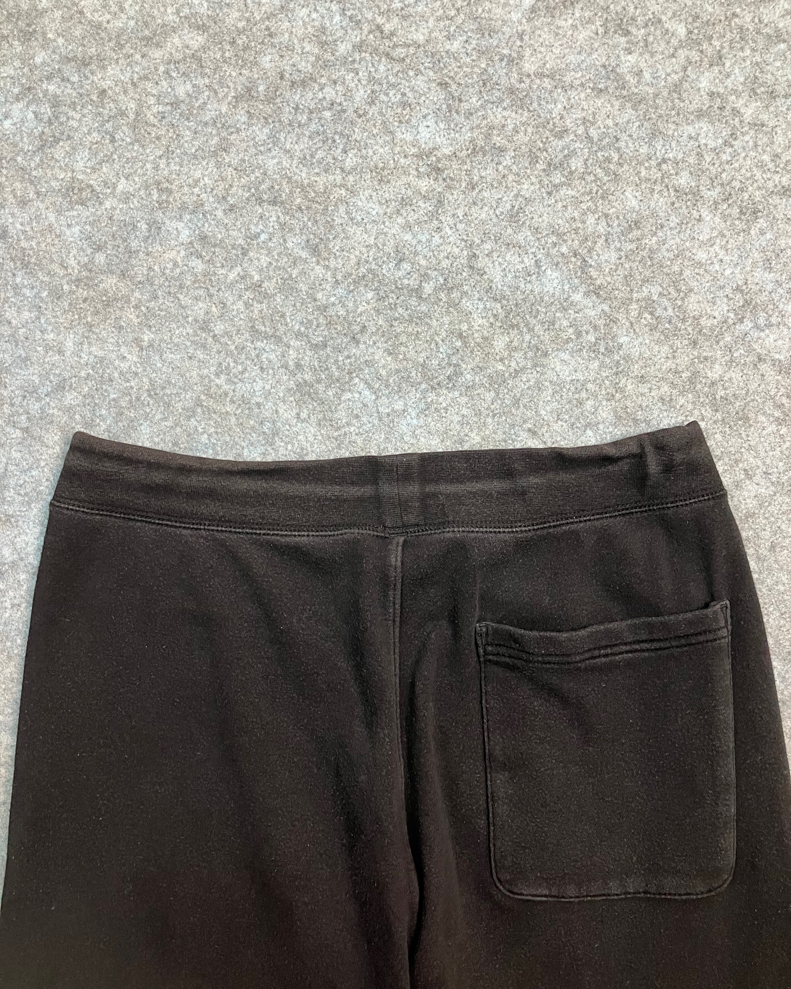 black jogger pants