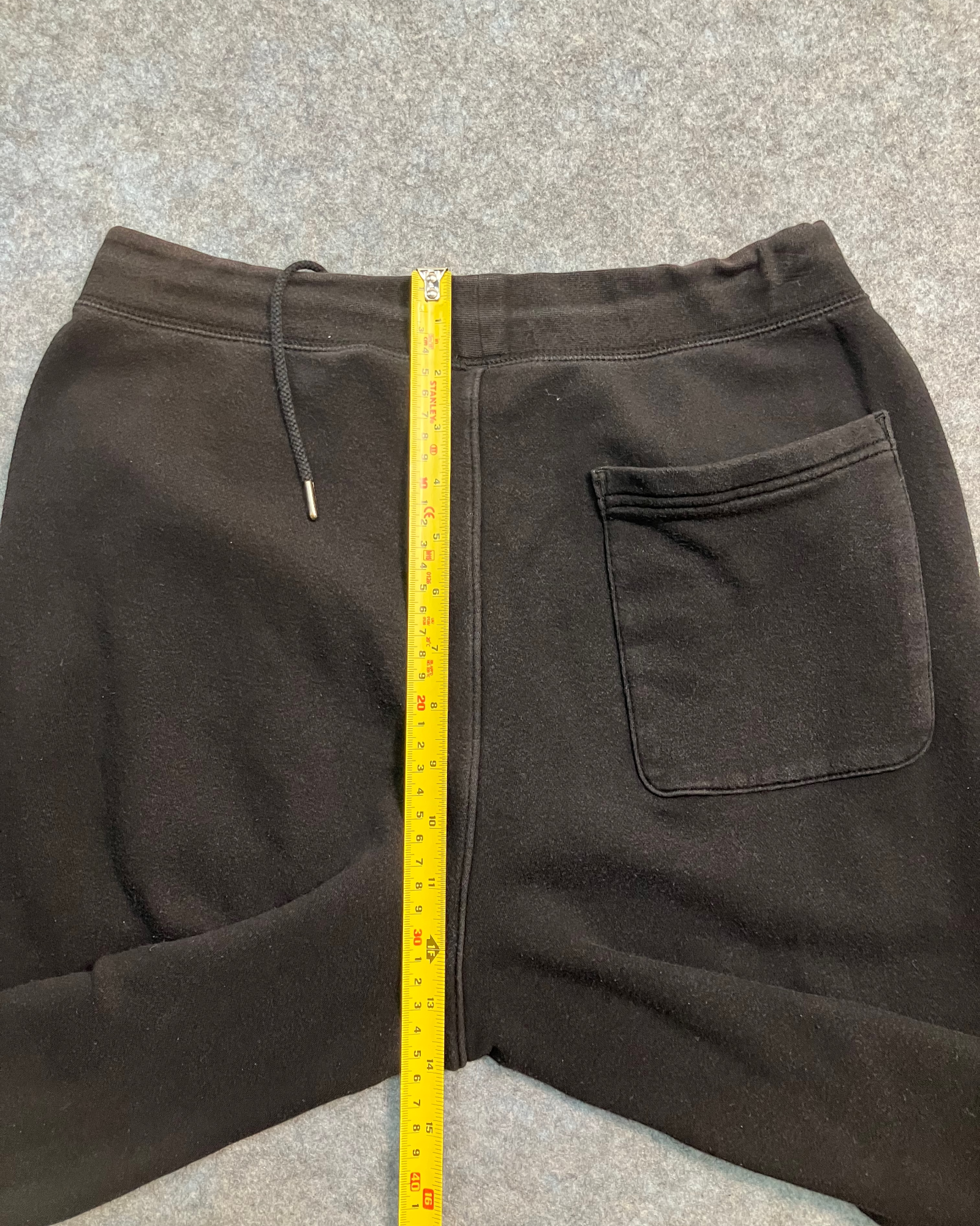 black jogger pants