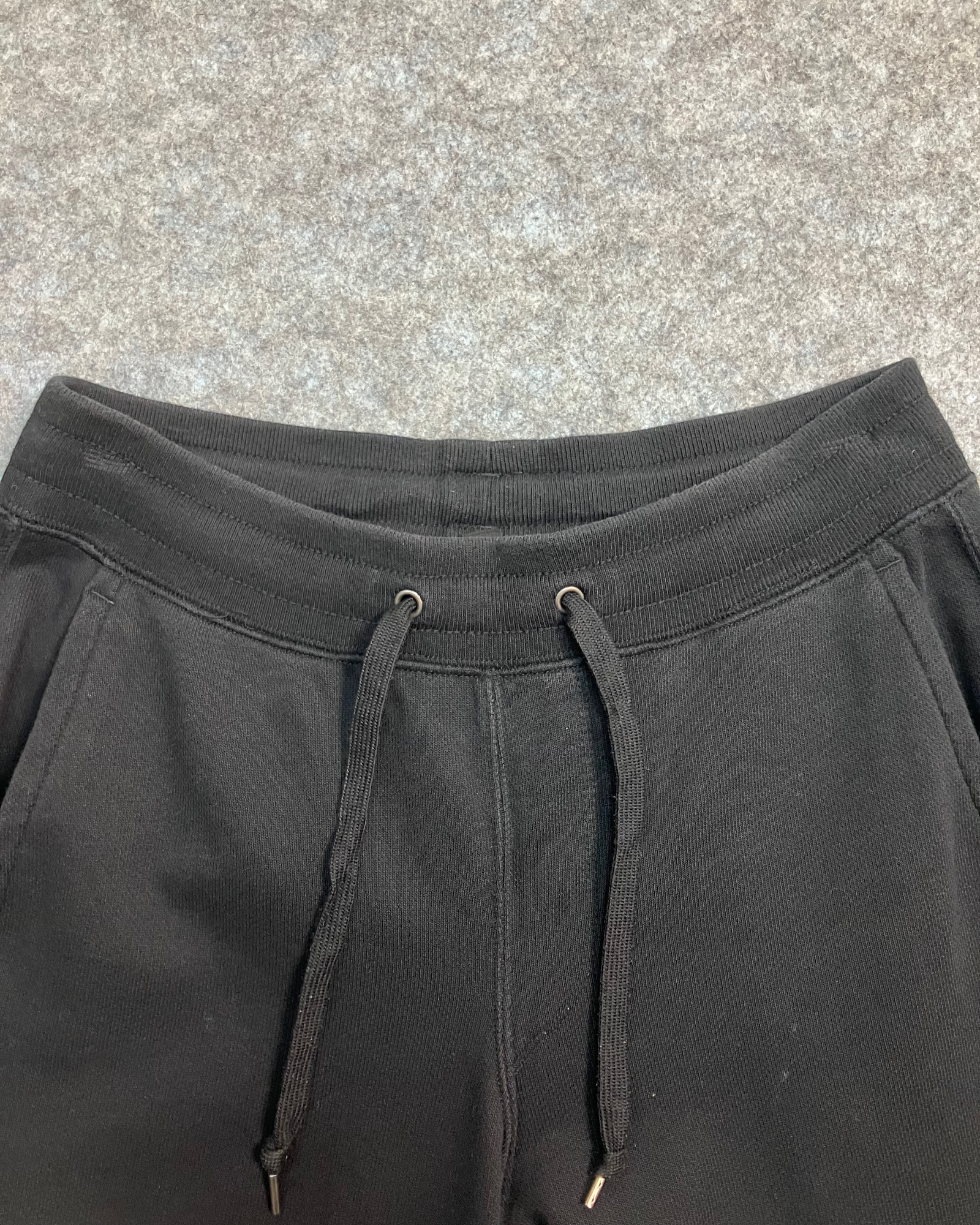 black jogger pants