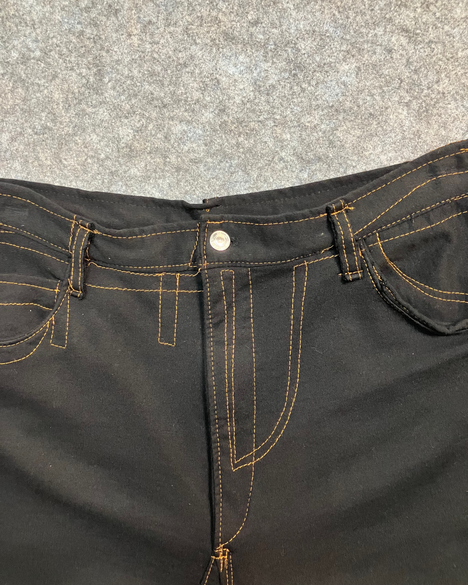 black sample experiment sweat pants