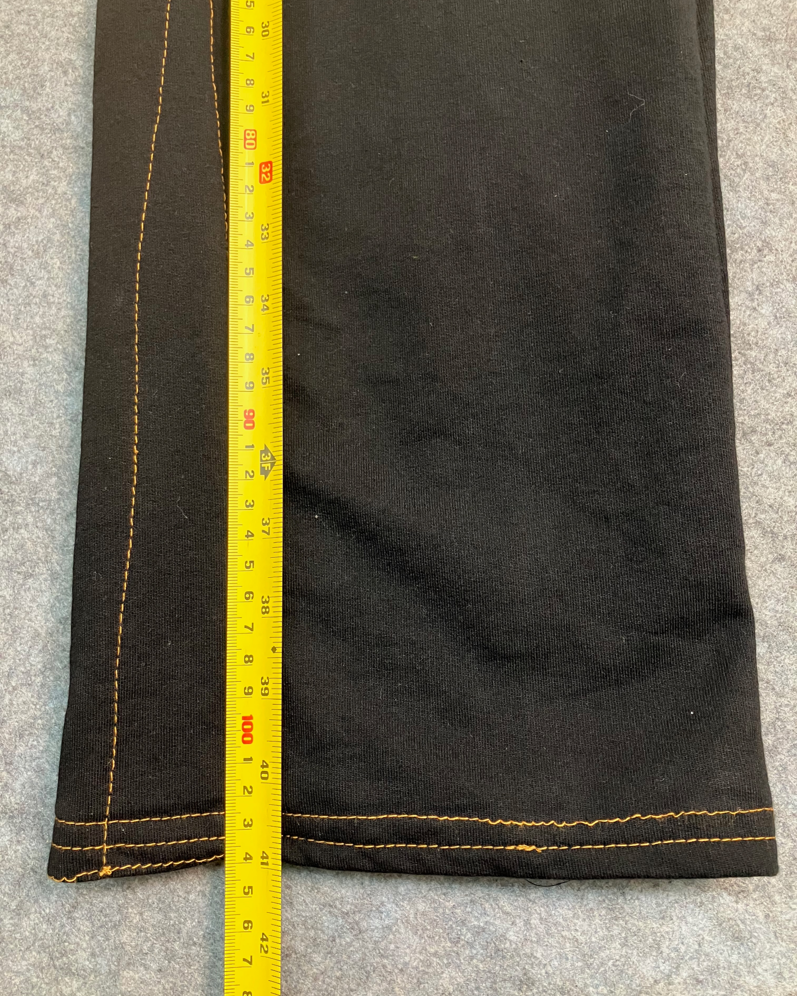 black sample experiment sweat pants