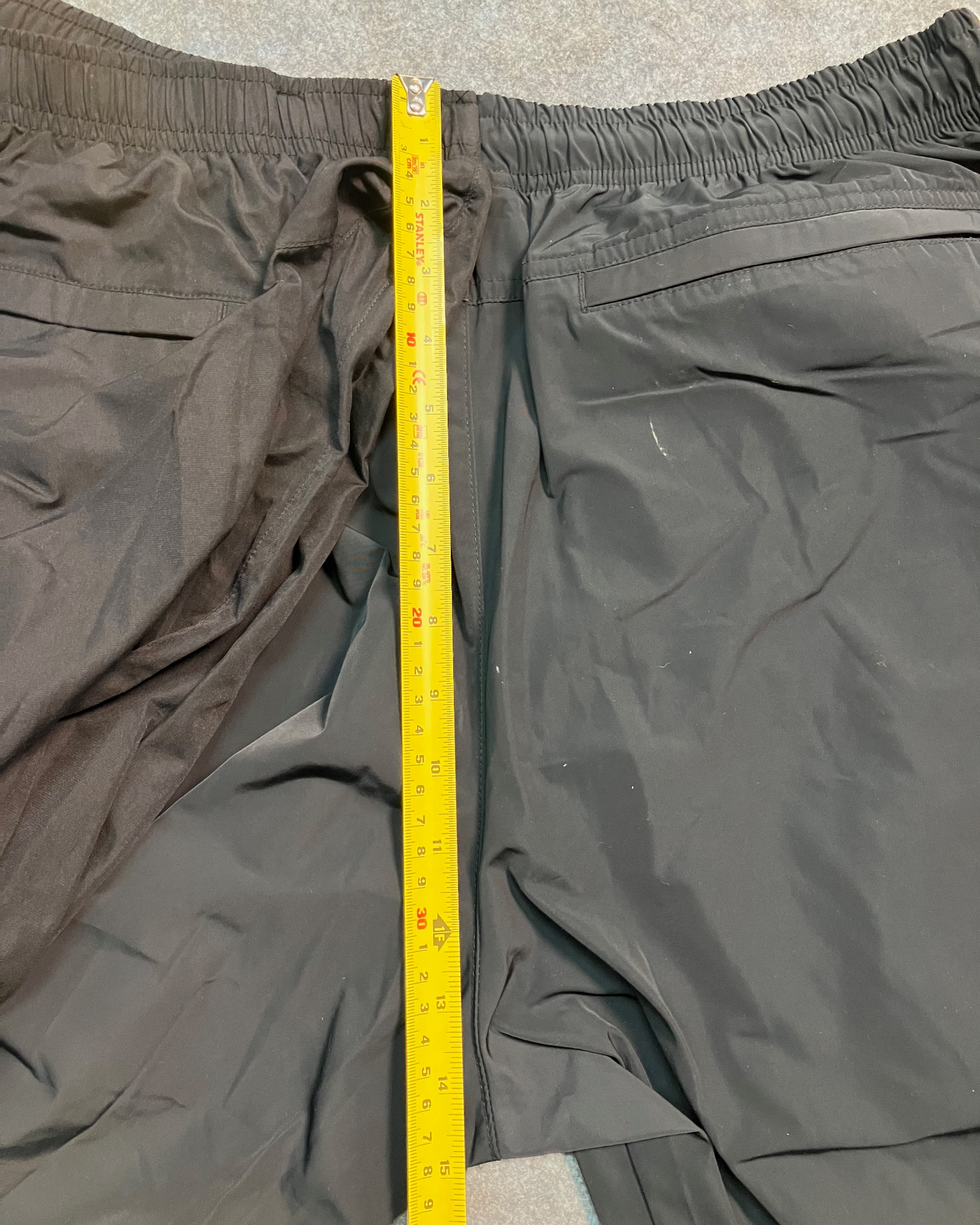 black layer jumbo pants