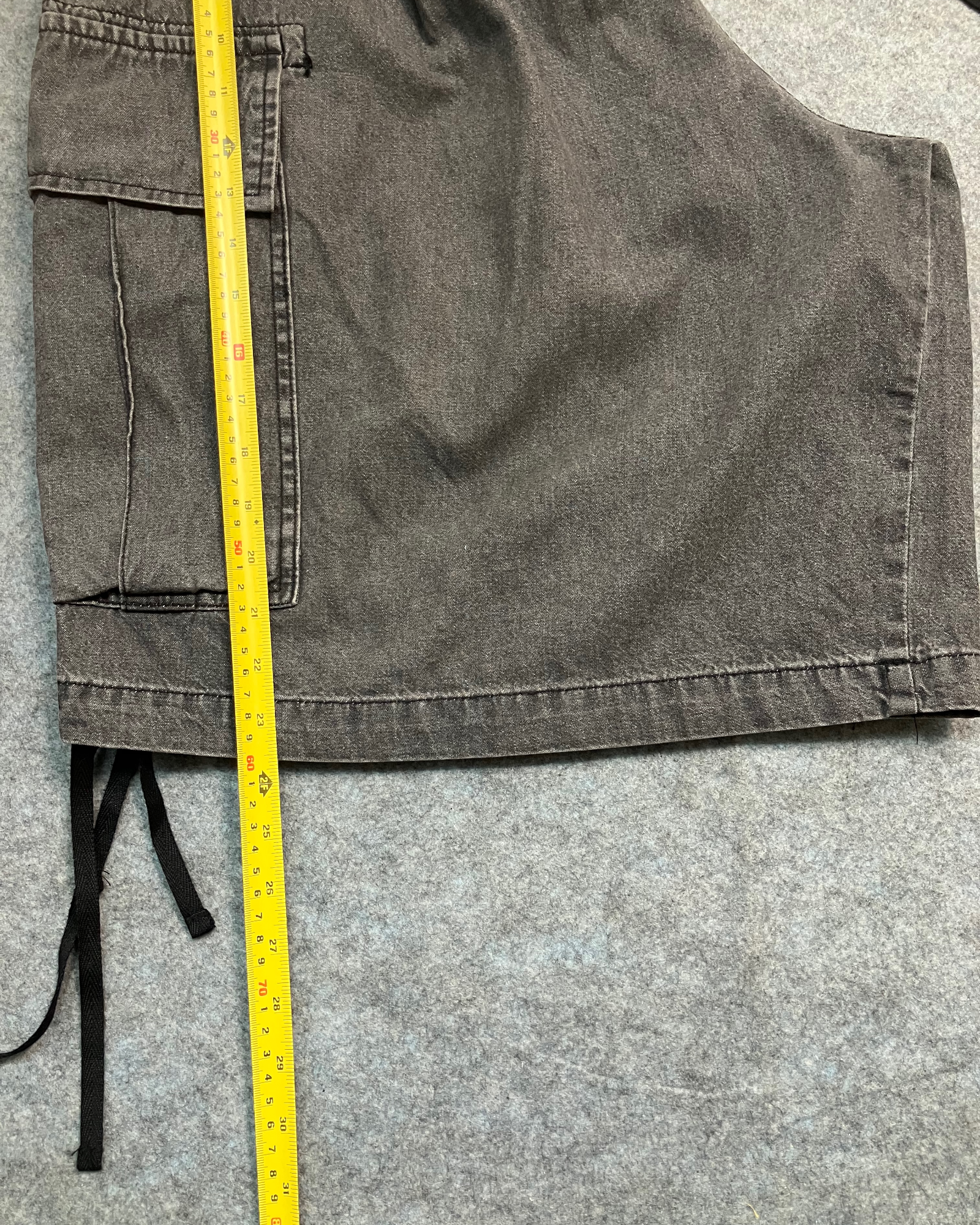 black cargo distressed shorts