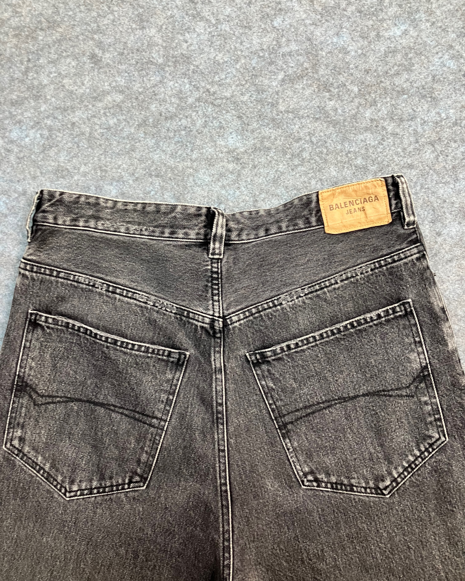 black denim distressed shorts