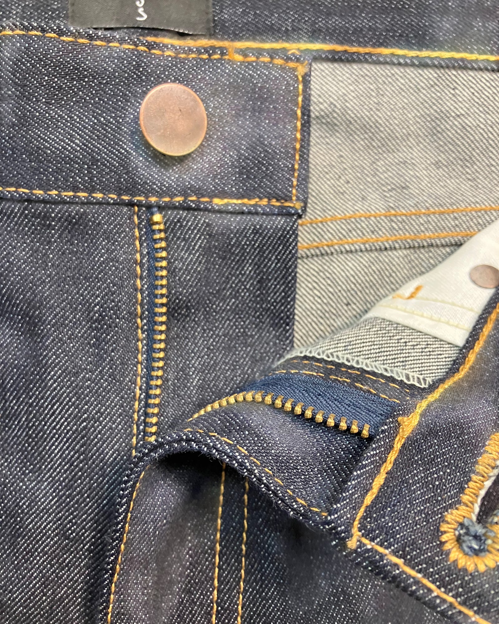 blue embroidery shorts