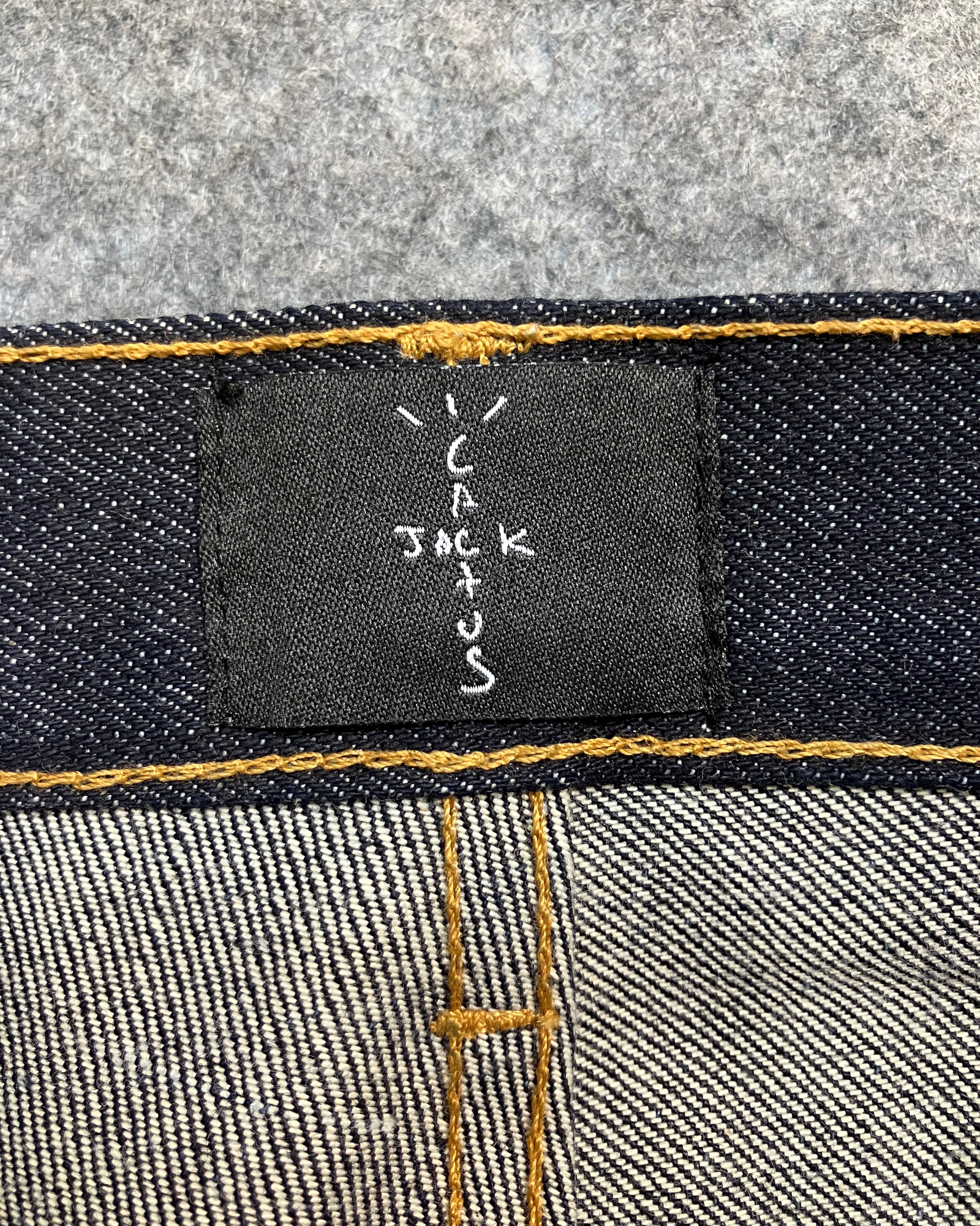 blue embroidery shorts