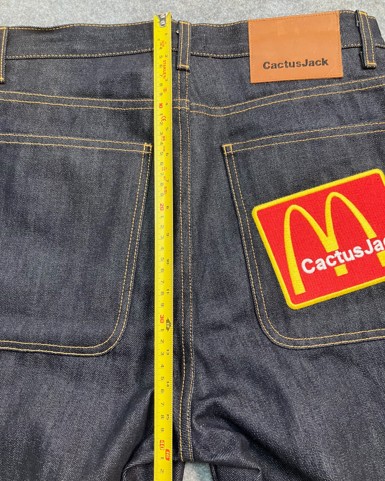 blue embroidery shorts